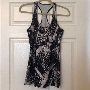 Lulu lemon cool racerback tank top - size 8